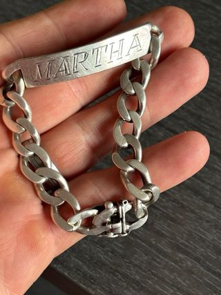 Pulsera de plata con nombre MARTHA