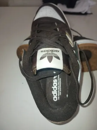 Zapatillas Adidas Forum 84 Marrones y Blancas
