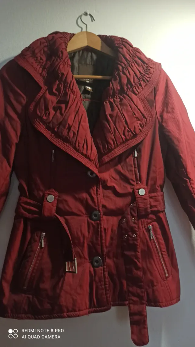 Chaqueta Caramelo color granate