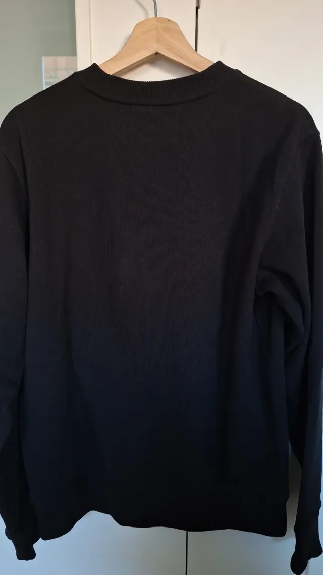 Sudadera Calvin Klein ESSENTIAL Negra