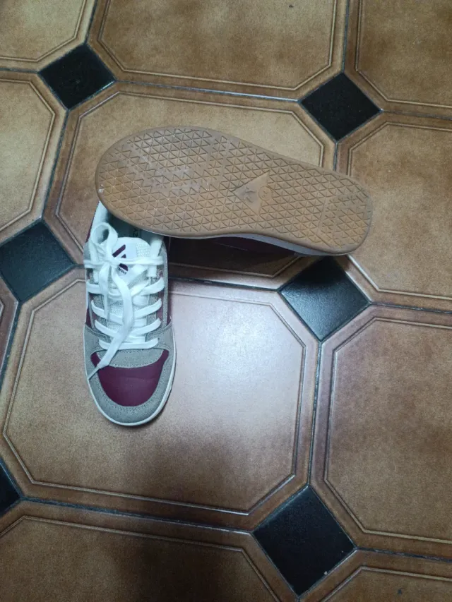 Zapatillas deportivas talla 34