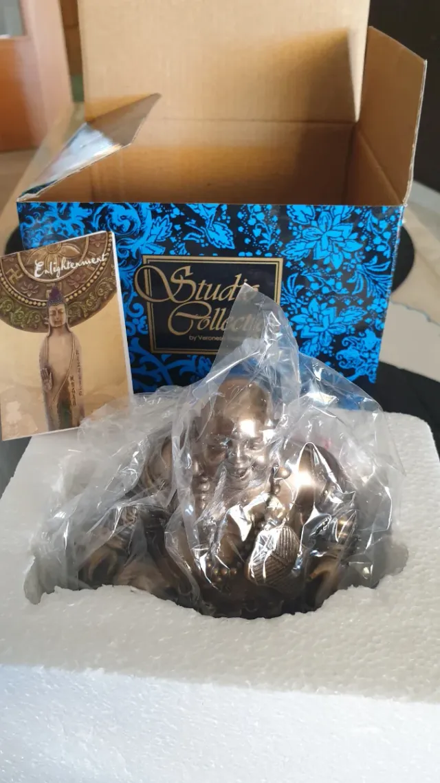 Estátua de Buda da Coleção Veronese Design