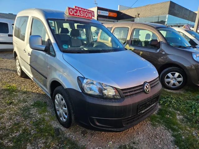 Volkswagen Caddy 2011