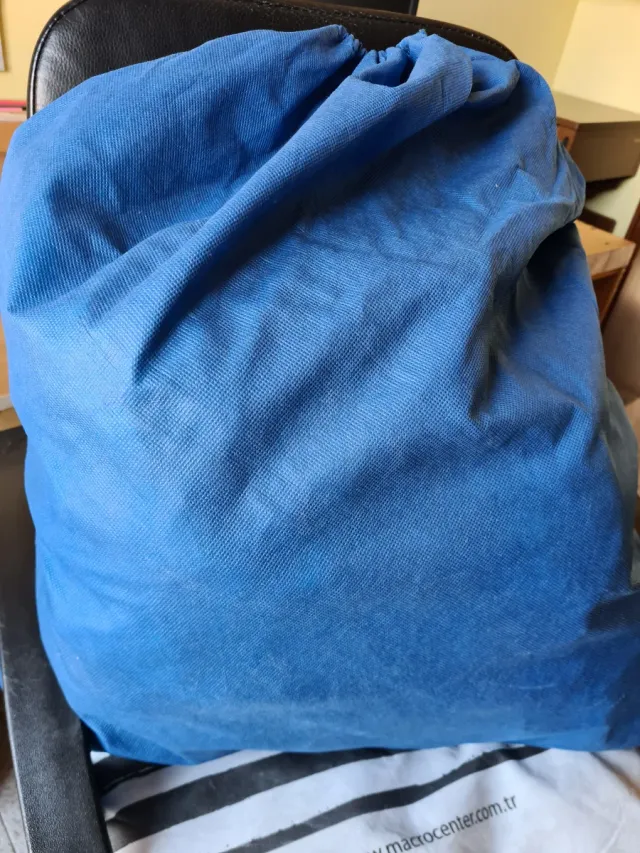 Sacco abbigliamento neonato 3-9 mesi