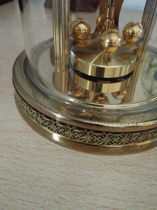 Orologio pendolo vintage dorato