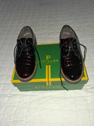 Zapatos Oxford charol efecto piel pitón
