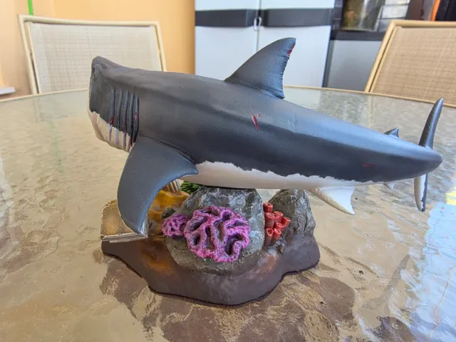 Figura Resina Tiburón