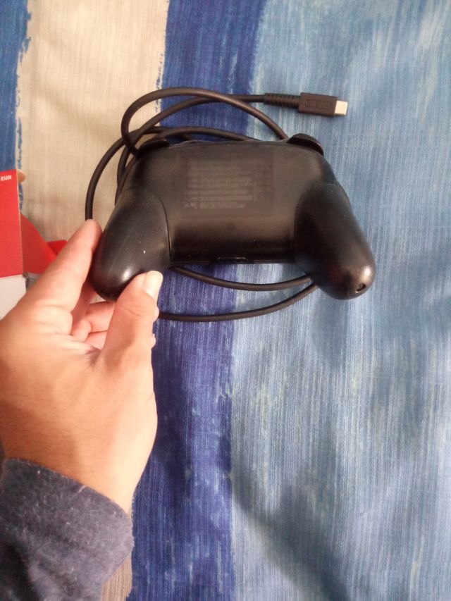 Mando Pro Nintendo Switch Original