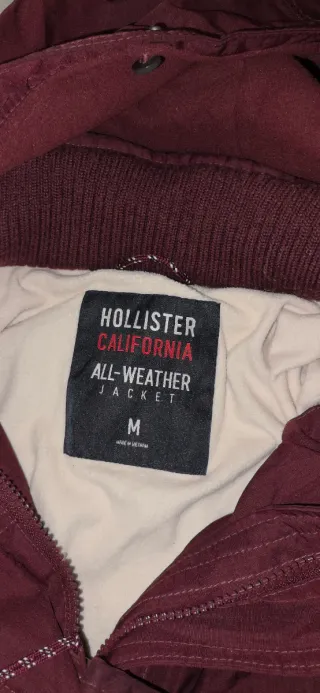Chaqueta Hollister con capucha