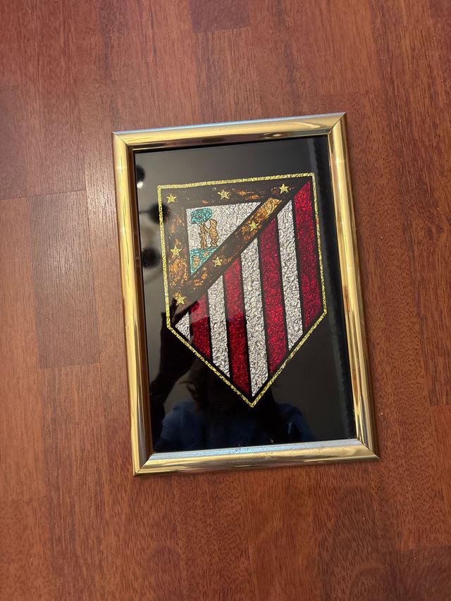 Cuadro Escudo Atleti Metal Dorado