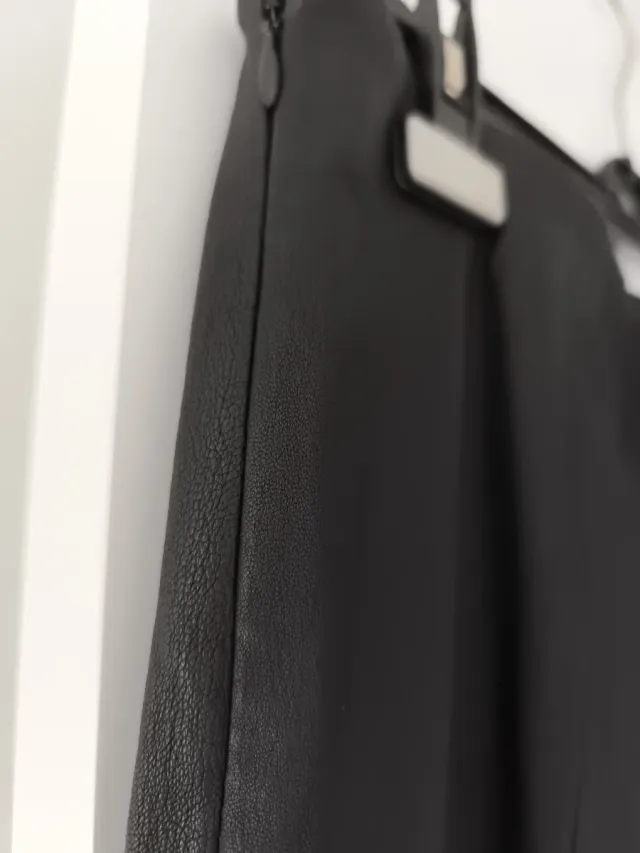 Falda Gerard Darle Cuero Mujer T40 Negra