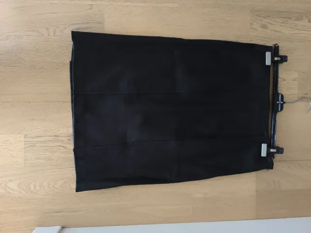 Falda Gerard Darle Cuero Mujer T40 Negra