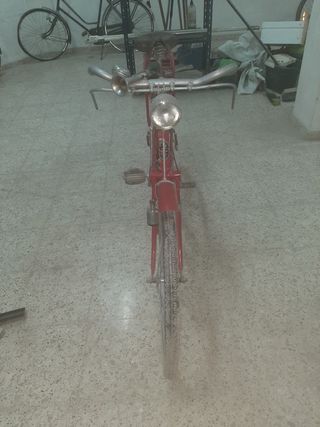 Bicicleta Clásica Roja