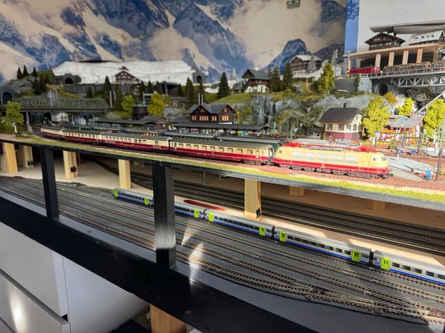 Minitrix 16304 BR 103.1 Digital Sonido + vagones