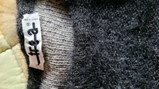 Maglione in lana con fiori taglia 46/48