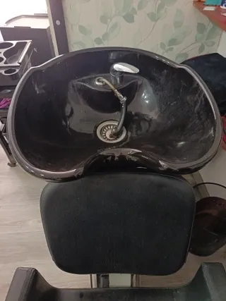 Lavabo de peluquería negro