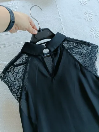 Blusón negro con transparencias