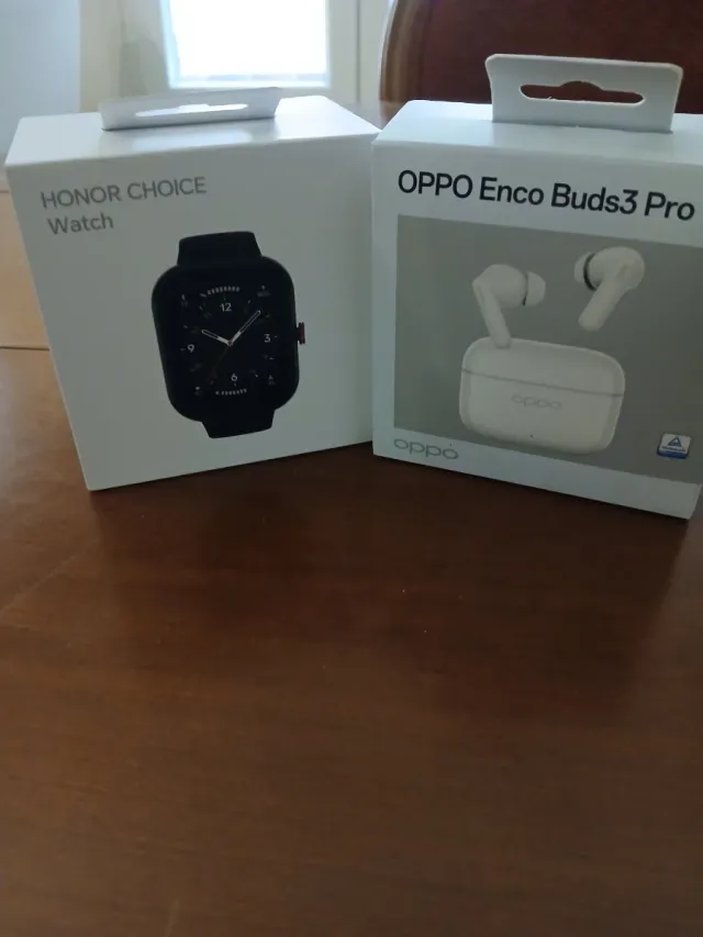 Honor Choice Watch y Oppo Enco Buds3 Pro