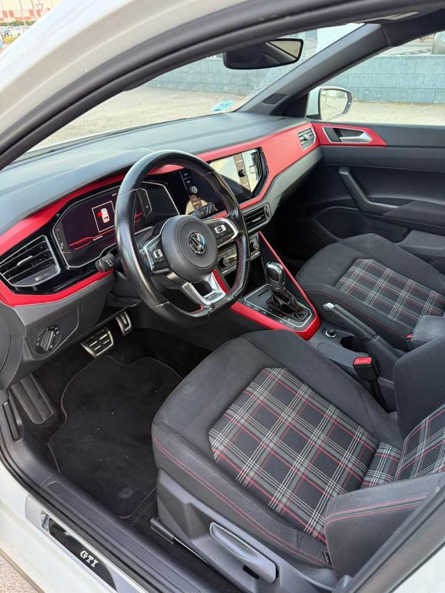 Volkswagen Polo GTI DSG