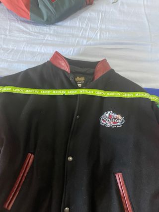 Chaqueta universitaria Montreal