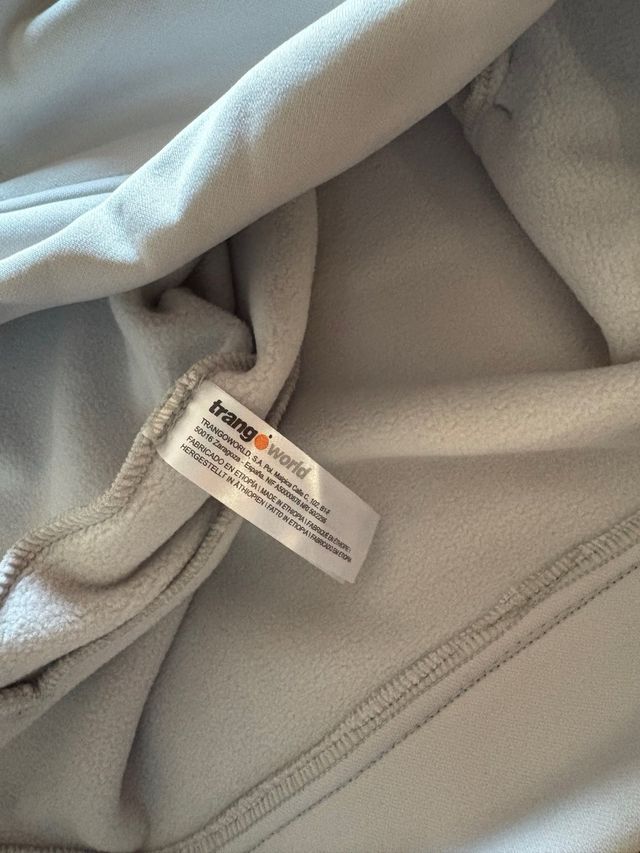 Sudadera Trangoworld Beige y Turquesa