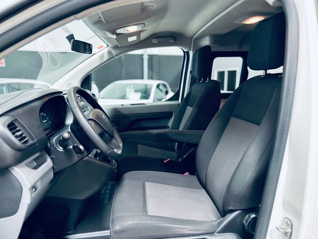 Peugeot Expert 1.5 Bluehdi 120 Combi 8 Standard