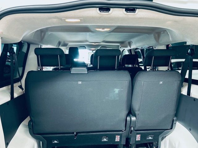 Peugeot Expert 1.5 Bluehdi 120 Combi 8 Standard