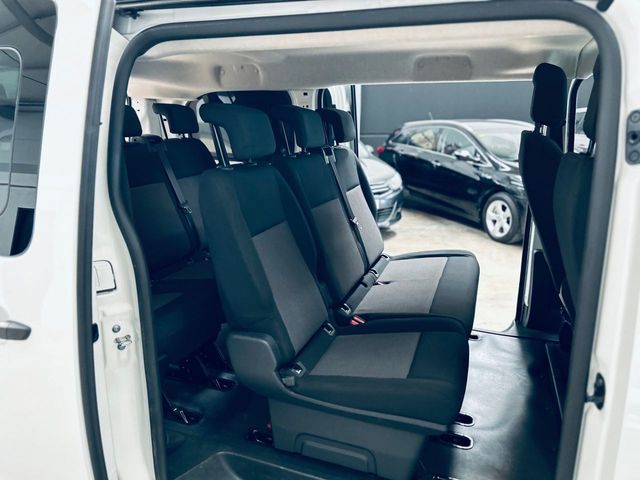 Peugeot Expert 1.5 Bluehdi 120 Combi 8 Standard