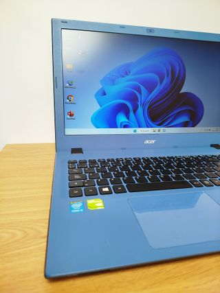 Portátil Acer i5