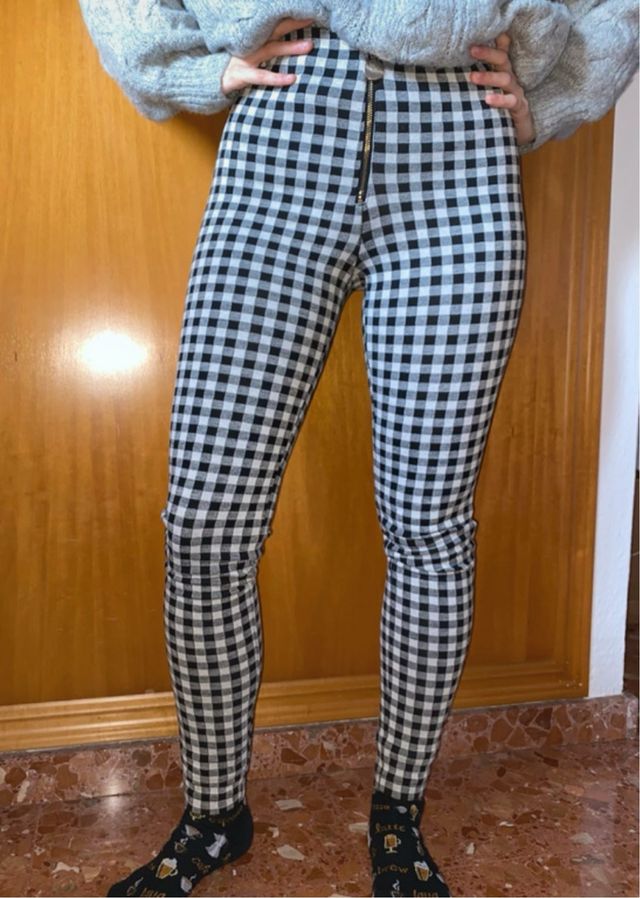 Pantalón pitillo Zara cuadros mujer