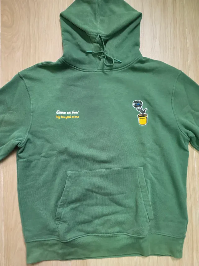 Sudadera Pull&Bear Verde Abejorro Talla L