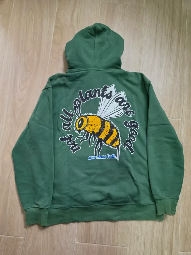 Sudadera Pull&Bear Verde Abejorro Talla L