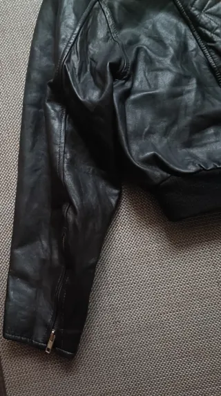 Chaqueta bomber de cuero,. AMI London original s