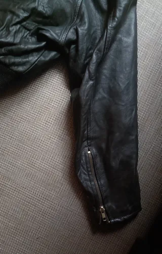 Chaqueta bomber de cuero,. AMI London original s