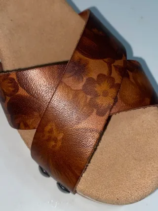 Sandalias Porronet tacón flores