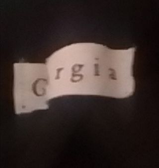 Pantalones negros con pedrería plateada