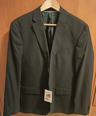 Chaqueta H&M Negra con etiqueta