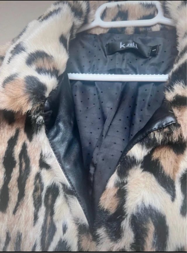 Abrigo pelo K.Zell T.S