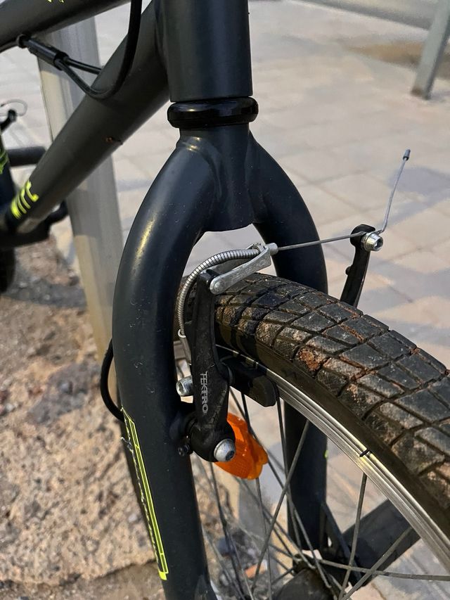 Bicicleta BMX en muy buen estado