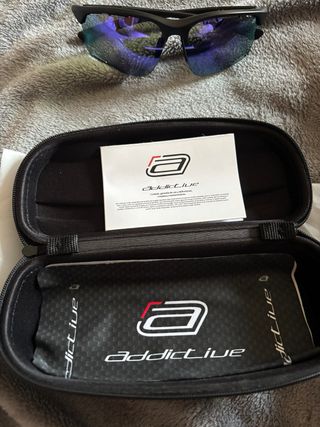 Gafas de protección nuevas