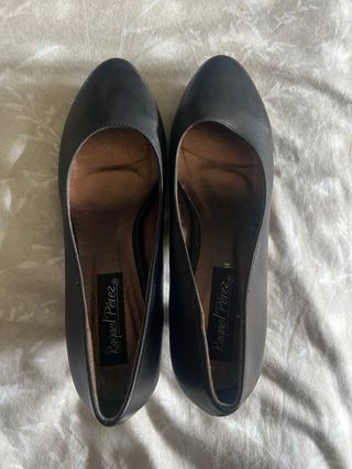 Tacones negros Raquel Perez