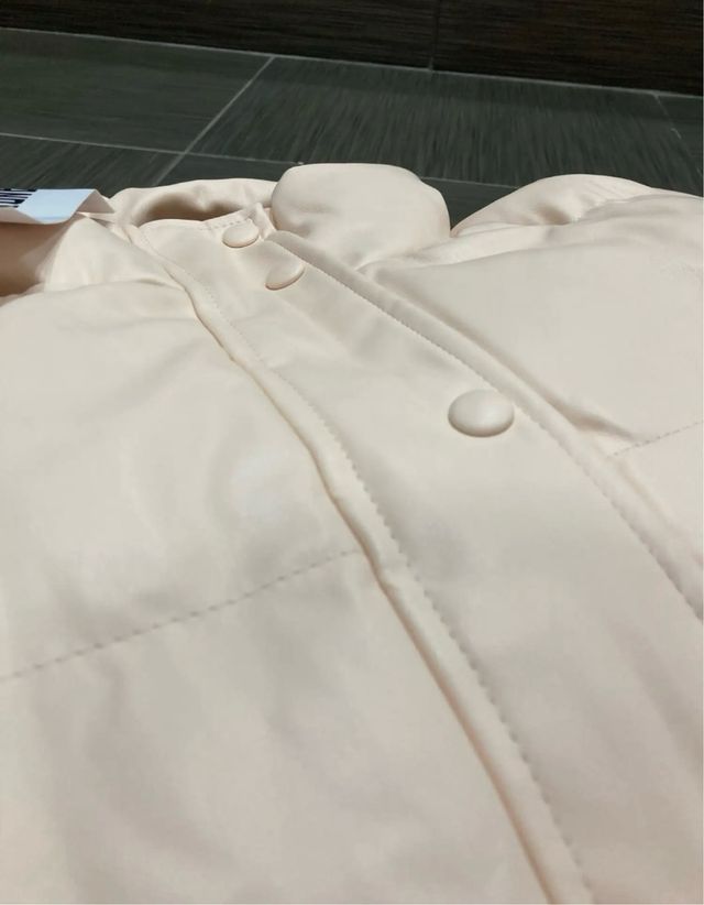 Chaqueta bomber piel ecológica beige talla s-m