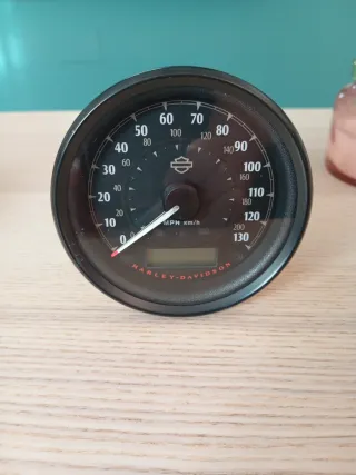 Velocímetro Harley  Cuenta kilómetros Harley-Davi