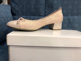 Bailarinas Hispanitas tacón bajo beige/dorado