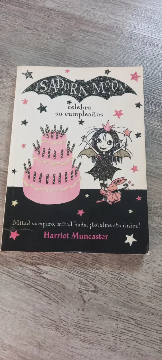 Isadora Moon celebra su cumpleaños / Isadora Mo...