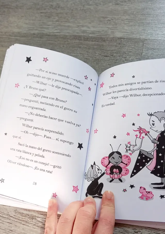 Isadora Moon celebra su cumpleaños / Isadora Mo...