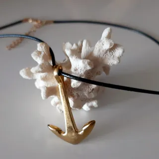 Colgante Ancla Carrick Dorado