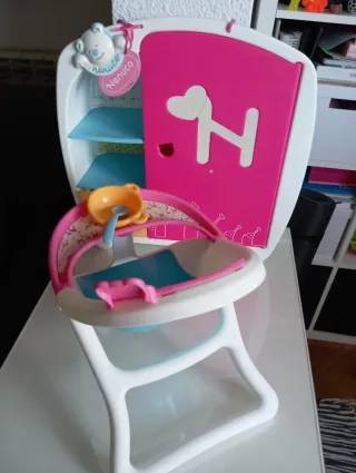 Armario y trona Nenuco