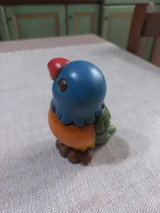 Statua Thun Pappagallo