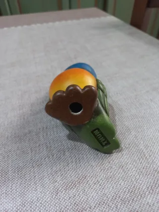 Statua Thun Pappagallo